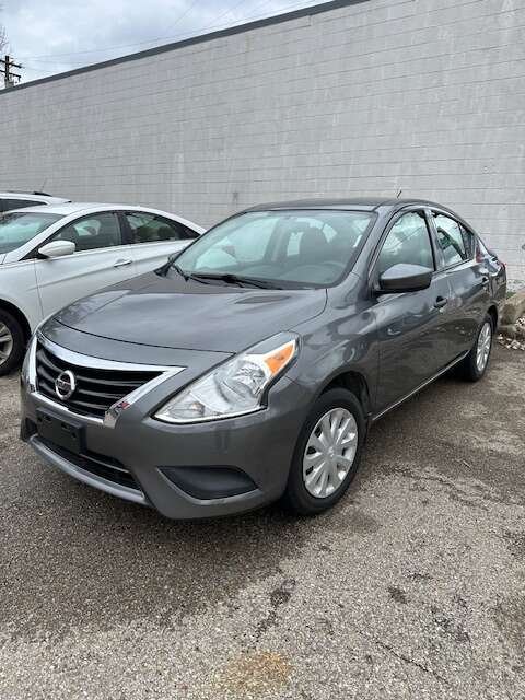2016 Nissan Versa SL