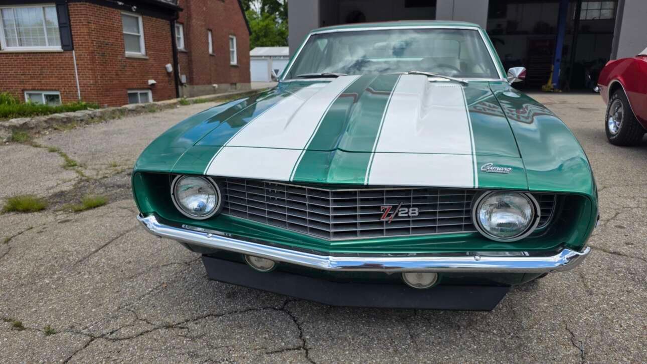 1969 Camaro 383/4 speed with vintage air